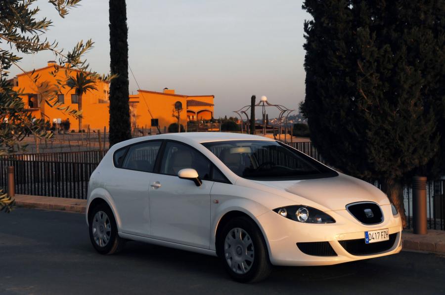  Seat Leon EcoMotive 2008 года  (фото 31 из 35)